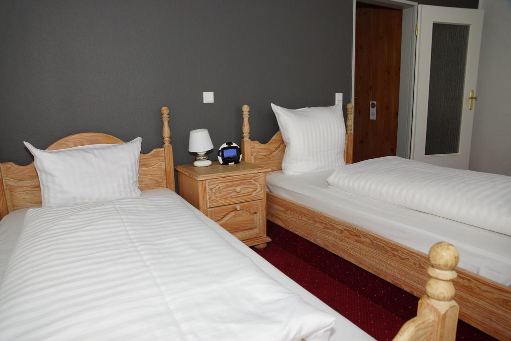 Hotel Deutsches Haus Blomberg  Extérieur photo