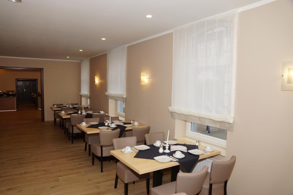 Hotel Deutsches Haus Blomberg  Extérieur photo