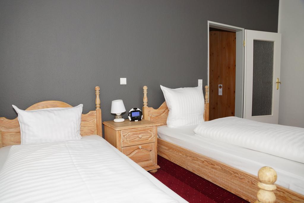 Hotel Deutsches Haus Blomberg  Extérieur photo