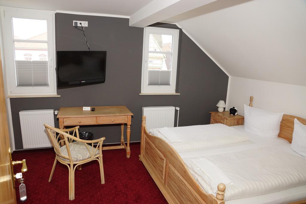 Hotel Deutsches Haus Blomberg  Extérieur photo