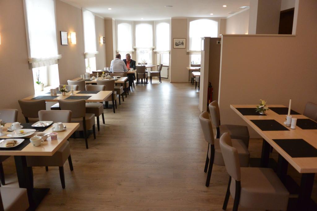 Hotel Deutsches Haus Blomberg  Extérieur photo