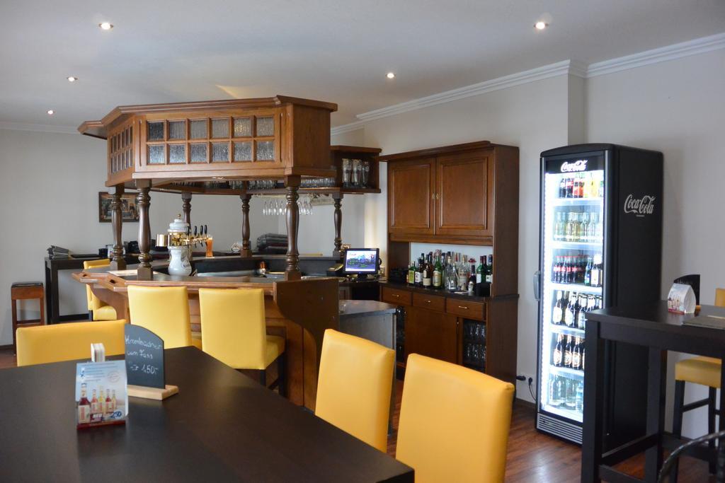 Hotel Deutsches Haus Blomberg  Extérieur photo