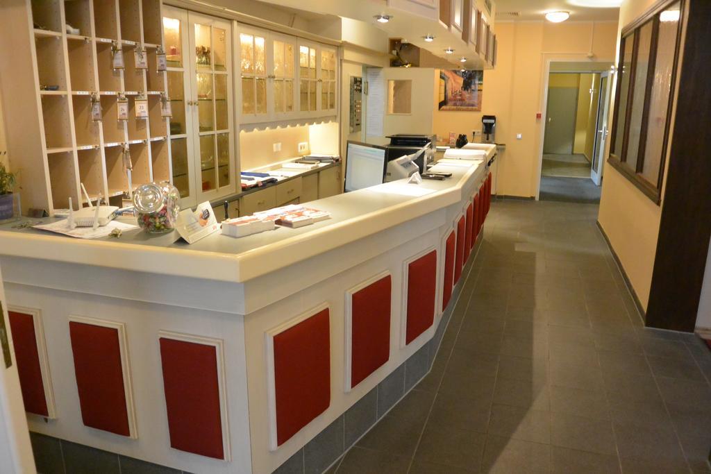 Hotel Deutsches Haus Blomberg  Extérieur photo